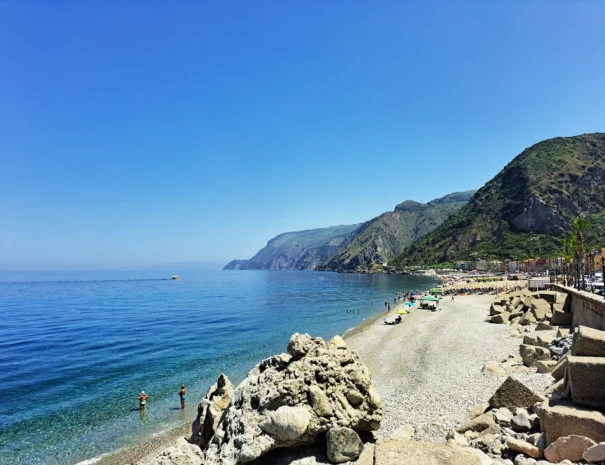 Spiaggia di Bagnara Calabra Banner Maresol Residence